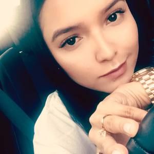 Meet your Posher, Catalina